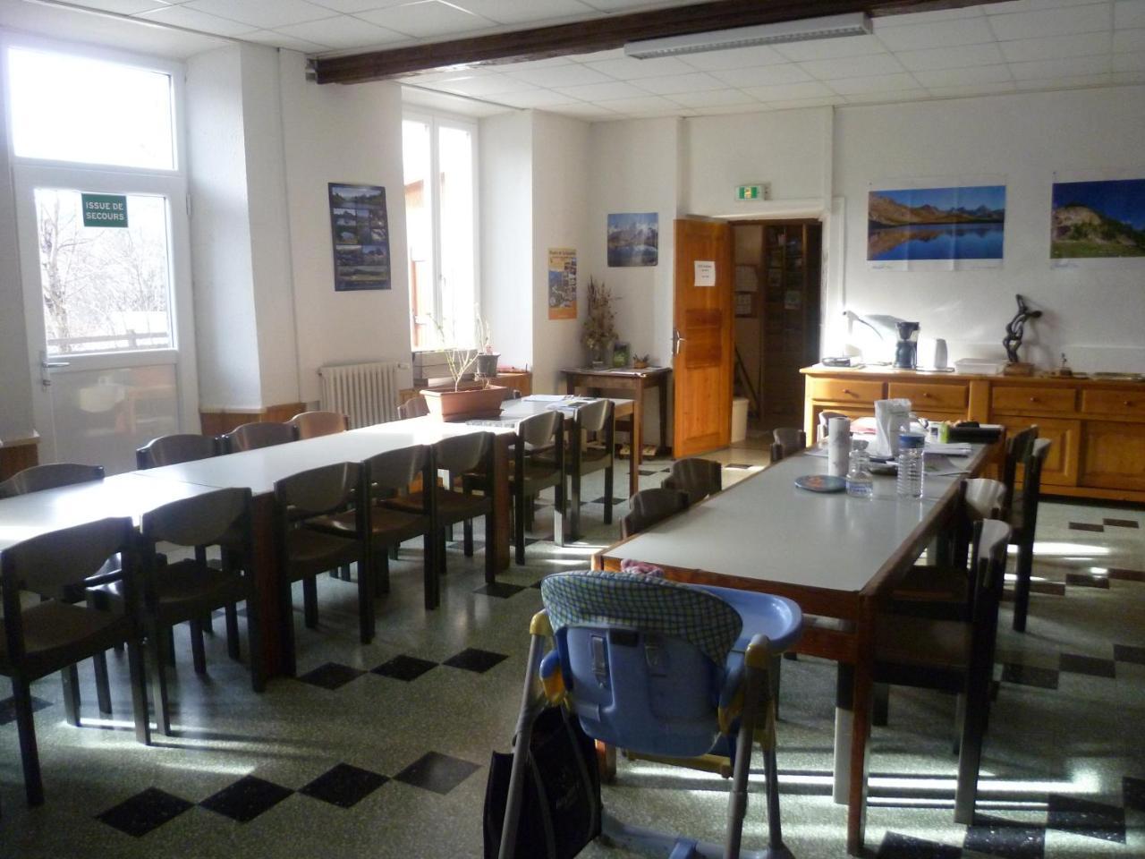 Maison Familiale Des Gueyniers Jausiers Esterno foto